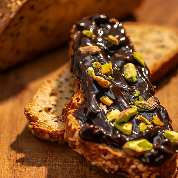 Dark Chocolate & Pista Butter