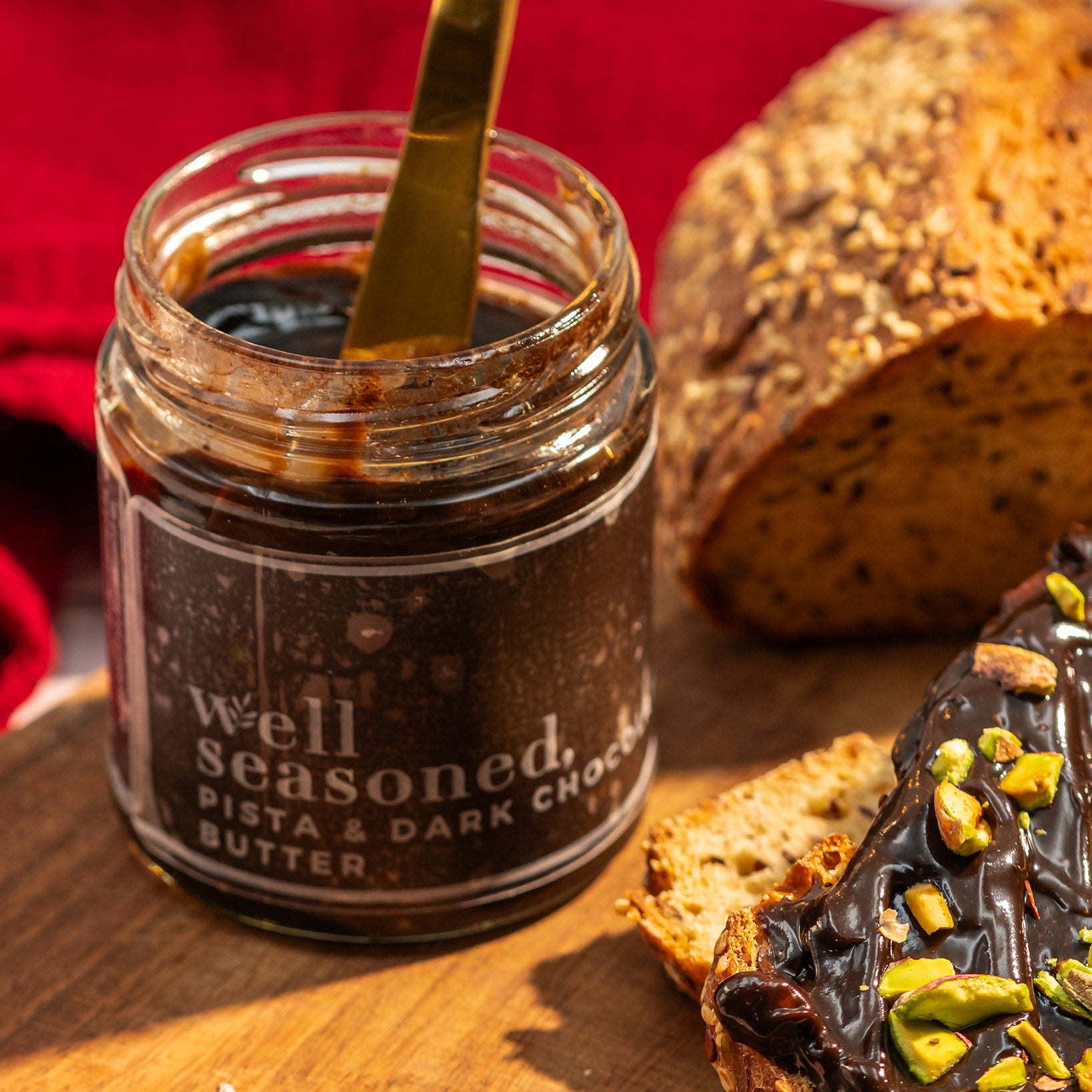 Dark Chocolate & Pista Butter